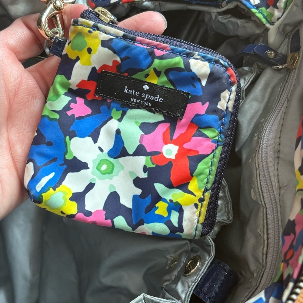 Kate Spade New York Nylon Navy Floral Drawstring Tote Shoulder Diaper Handbag - Picture 7 of 12